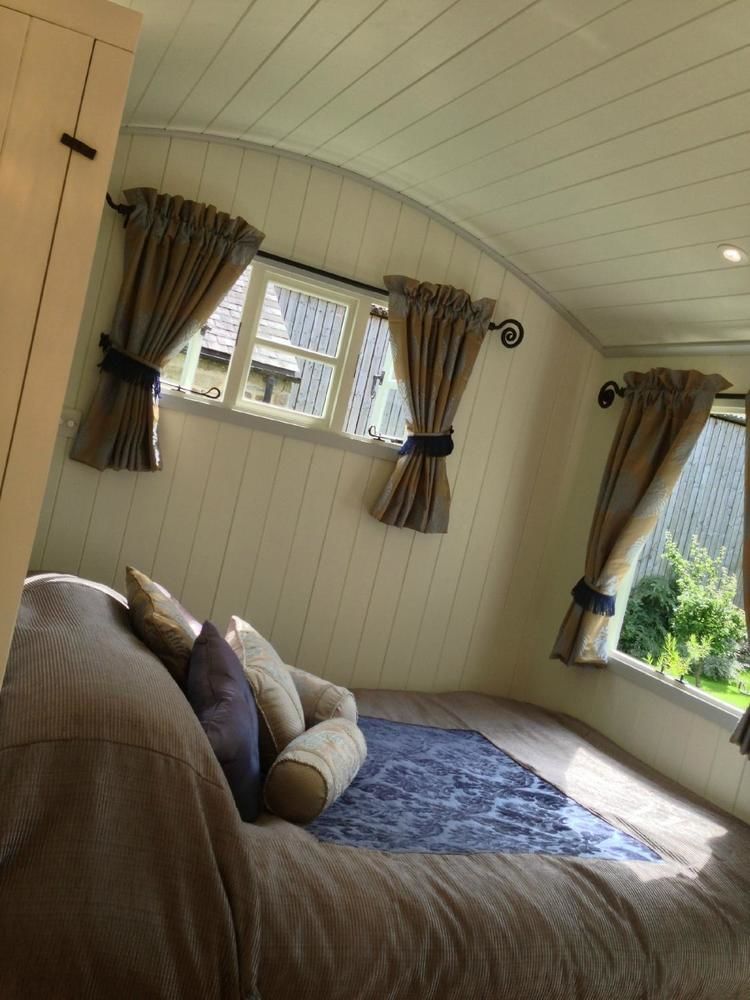 Posh Huts Farmstay Falstone エクステリア 写真