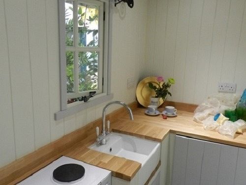 Posh Huts Farmstay Falstone エクステリア 写真